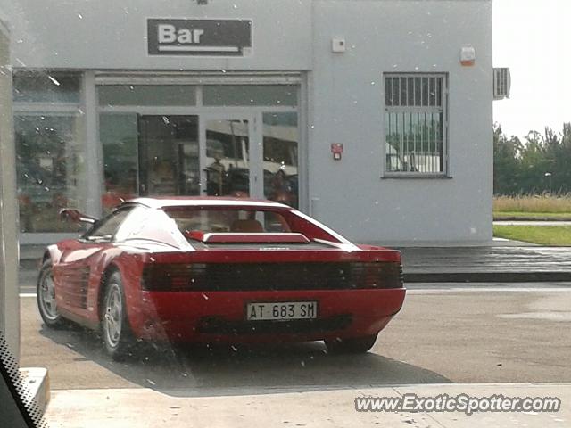 Ferrari Testarossa spotted in Bergamo, Italy