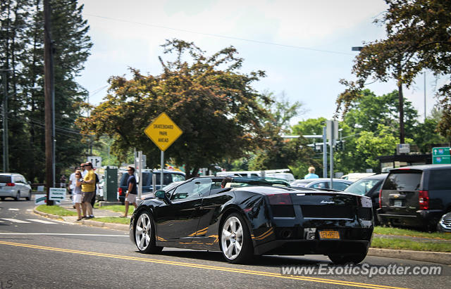 Lamborghini Gallardo spotted in Greenwich, Connecticut