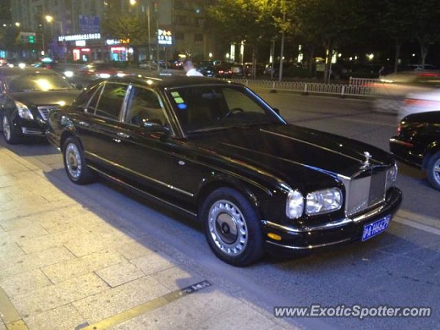 Rolls Royce Silver Seraph spotted in Shanghai, China