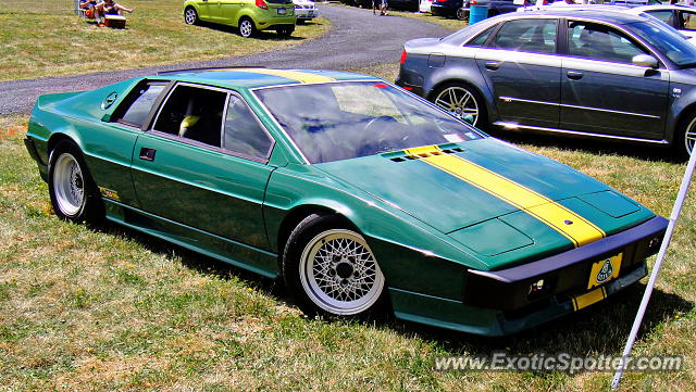 Lotus Esprit spotted in Watkins Glen, New York