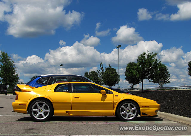 Lotus Esprit spotted in Columbus, Ohio