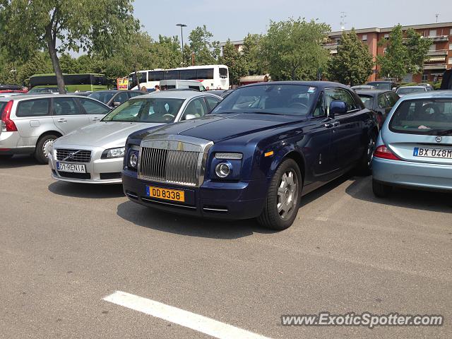 Rolls Royce Phantom spotted in Maranello, Italy