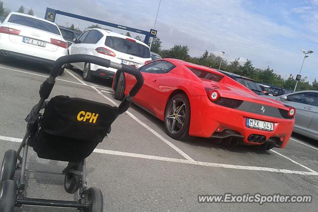 Ferrari 458 Italia spotted in Copenhagen, Denmark