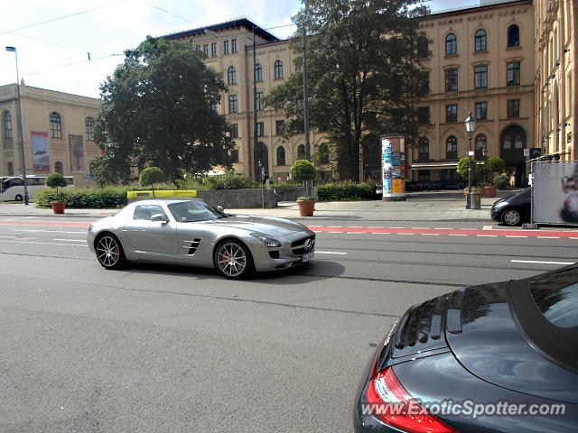 Mercedes SLS AMG spotted in Munich, Germany