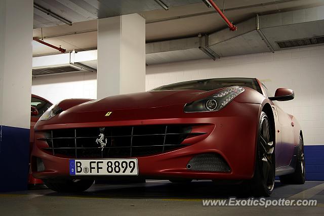 Ferrari FF spotted in Berlin, Germany