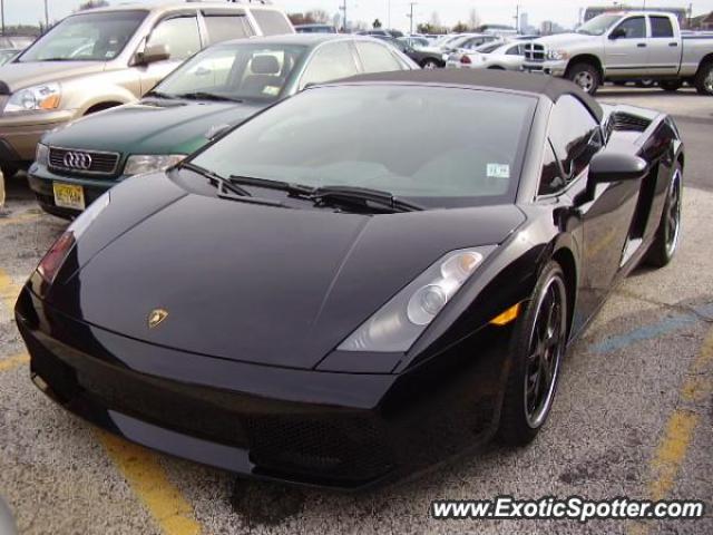 Lamborghini Gallardo spotted in New york, New Jersey