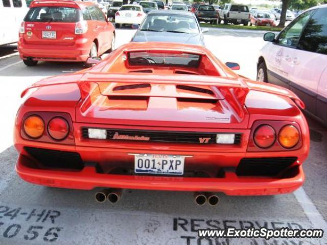 Lamborghini Diablo spotted in College Station, Texas