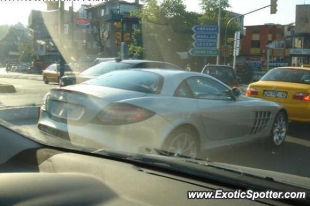 Mercedes SLR spotted in Istanbul, Turkey