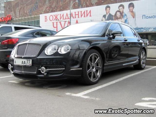 Bentley Continental spotted in Moscow, Russia