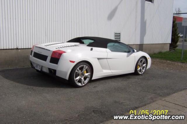 Lamborghini Gallardo spotted in Montreal, Canada