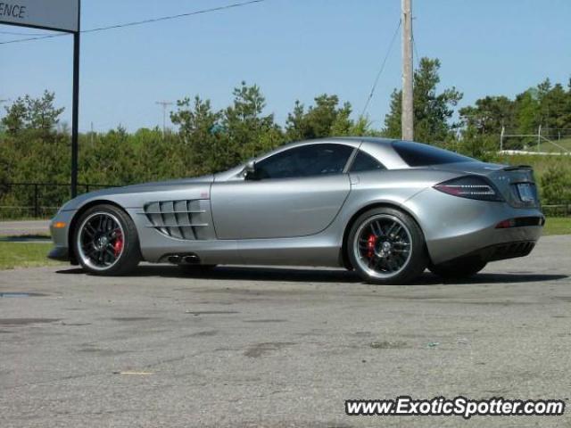 Mercedes SLR spotted in Toronto, Canada