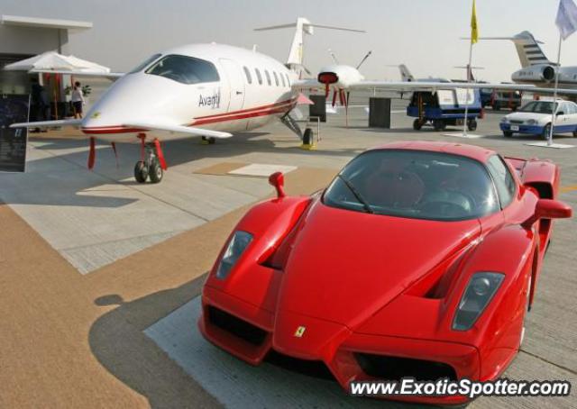 Ferrari Enzo spotted in Cala, California