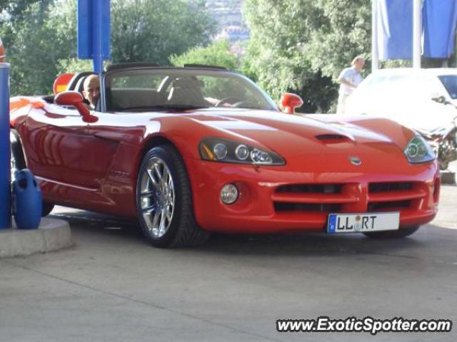 Dodge Viper spotted in Portoroz, Slovenia