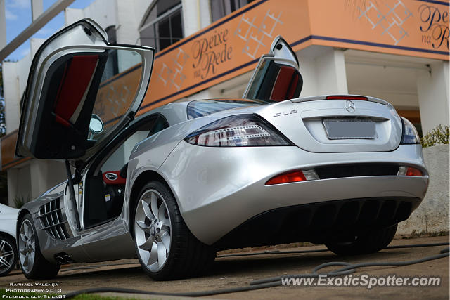 Mercedes SLR spotted in Brasilia, Brazil