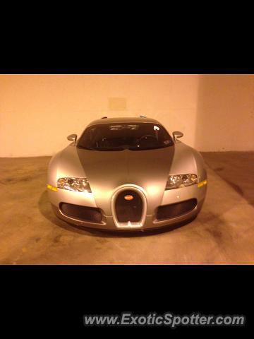 Bugatti Veyron spotted in Philadelphia, Pennsylvania