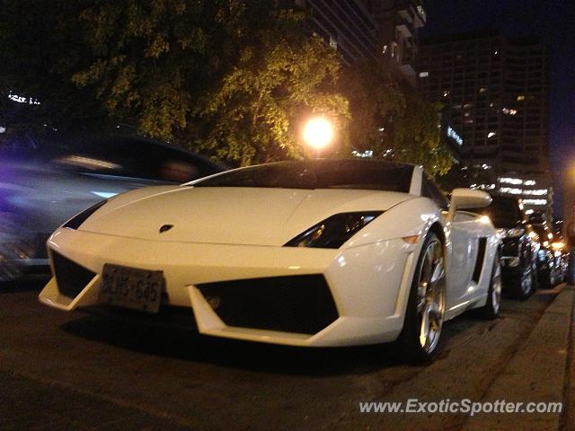 Lamborghini Gallardo spotted in Toronto, Canada