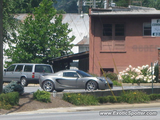 Lotus Elise spotted in Sylva, North Carolina