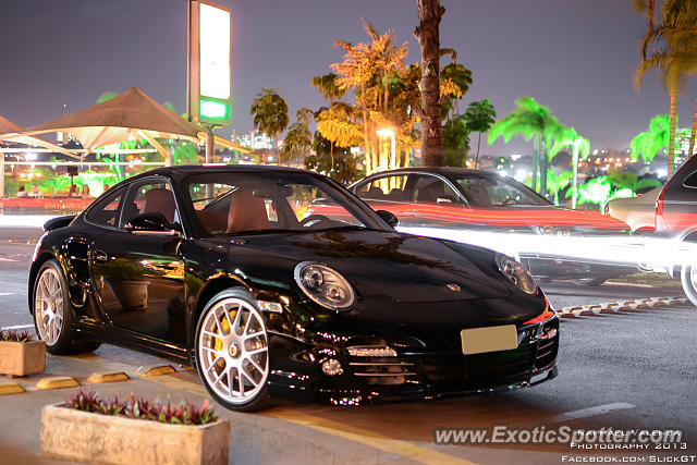 Porsche 911 Turbo spotted in Brasilia, Brazil