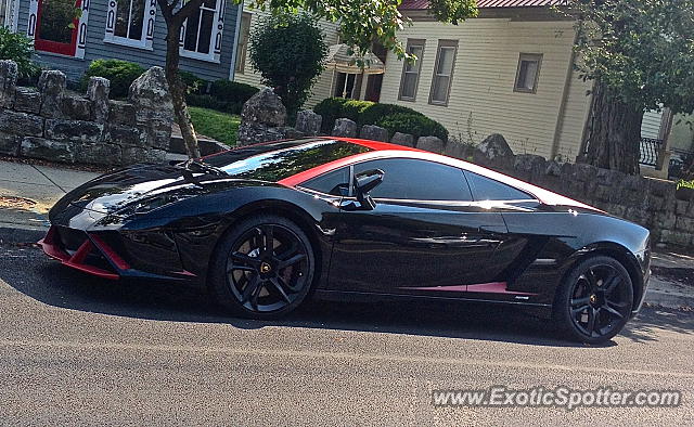 Lamborghini Gallardo spotted in Louisville, Kentucky