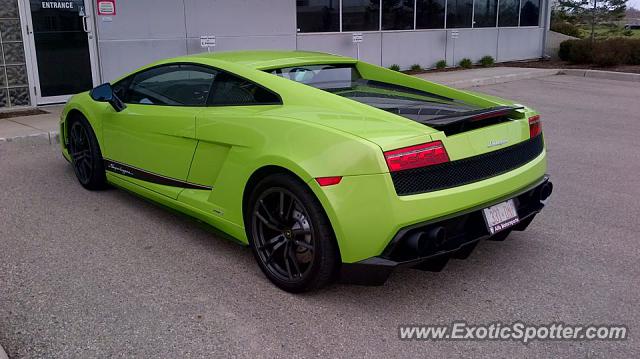 Lamborghini Gallardo spotted in London Ontario, Canada