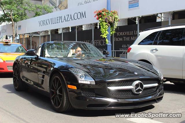 Mercedes SLS AMG spotted in Toronto, Canada