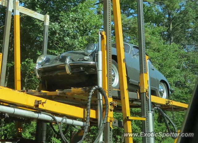 Porsche 356 spotted in Laurel, Delaware