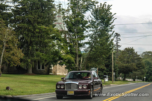 Bentley Arnage spotted in Lakeville, Connecticut