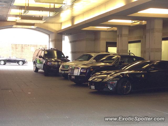 Ferrari FF spotted in Toronto, Canada