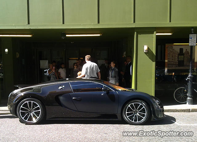 Bugatti Veyron spotted in London, United Kingdom