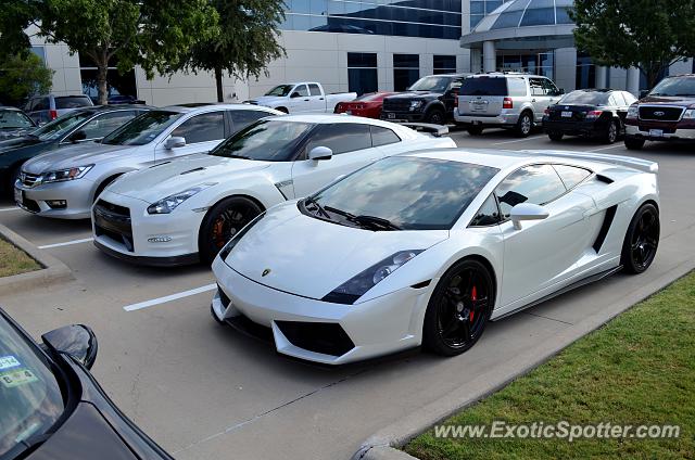 Lamborghini Gallardo spotted in Dallas, Texas