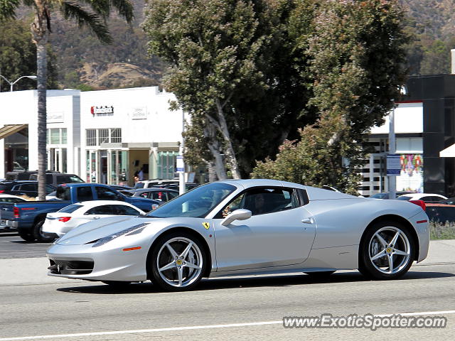 Ferrari 458 Italia spotted in Malibu, California