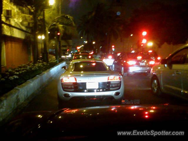 Audi R8 spotted in Lima, Peru