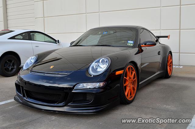 Porsche 911 GT3 spotted in Dallas, Texas