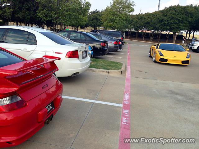 Lamborghini Gallardo spotted in Dallas, Texas