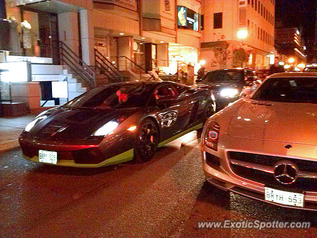 Lamborghini Gallardo spotted in Toronto, Canada