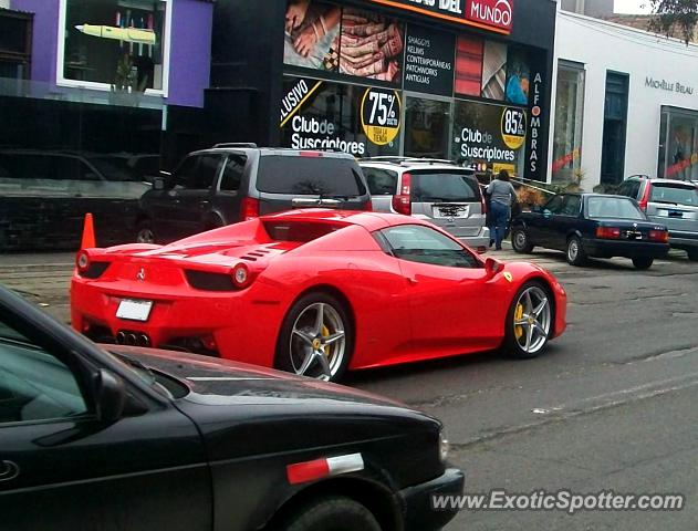 Ferrari 458 Italia spotted in Lima, Peru