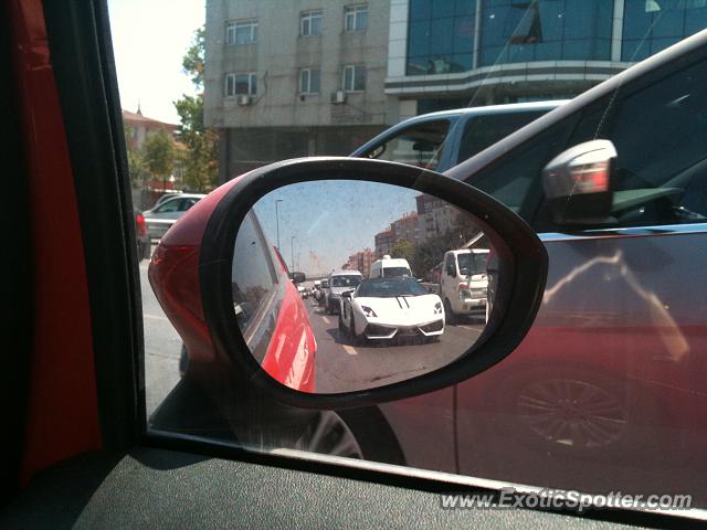 Lamborghini Gallardo spotted in Istanbul, Turkey