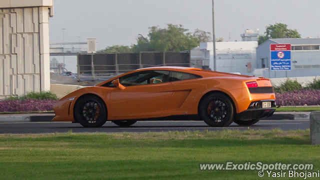 Lamborghini Gallardo spotted in Dubai, United Arab Emirates