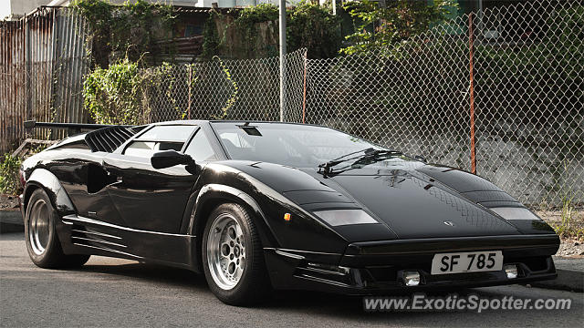 Lamborghini Countach spotted in Hong Kong, China