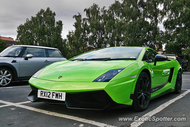 Lamborghini Gallardo spotted in York, United Kingdom