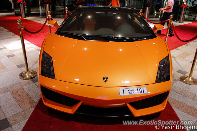 Lamborghini Gallardo spotted in Dubai, United Arab Emirates