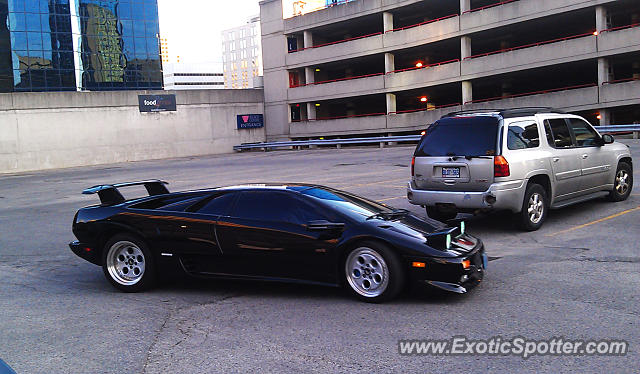 Lamborghini Diablo spotted in London, Ontario, Canada