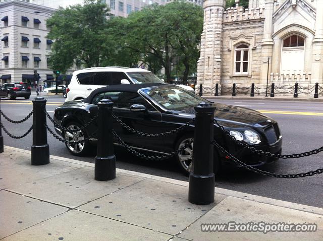 Bentley Continental spotted in Chicago, Illinois