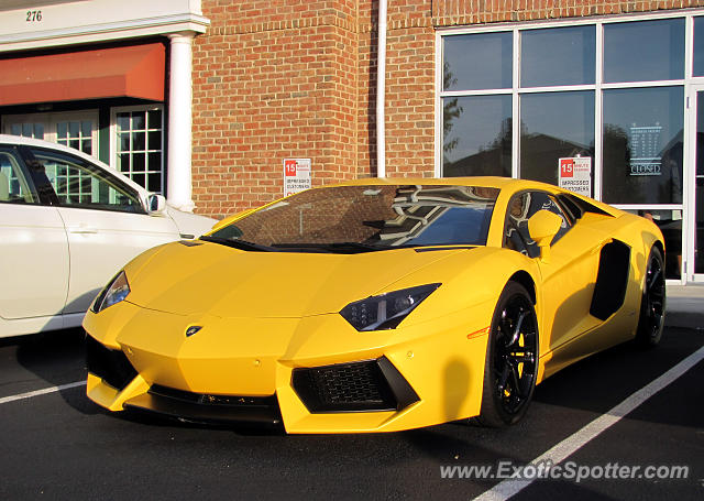 Lamborghini Aventador spotted in New Albany, Ohio