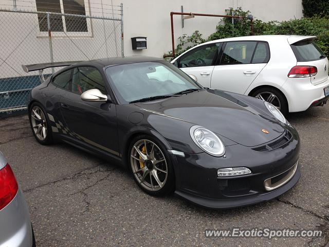 Porsche 911 GT3 spotted in Seattle, Washington