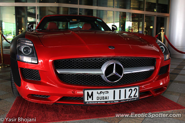 Mercedes SLS AMG spotted in Dubai, United Arab Emirates