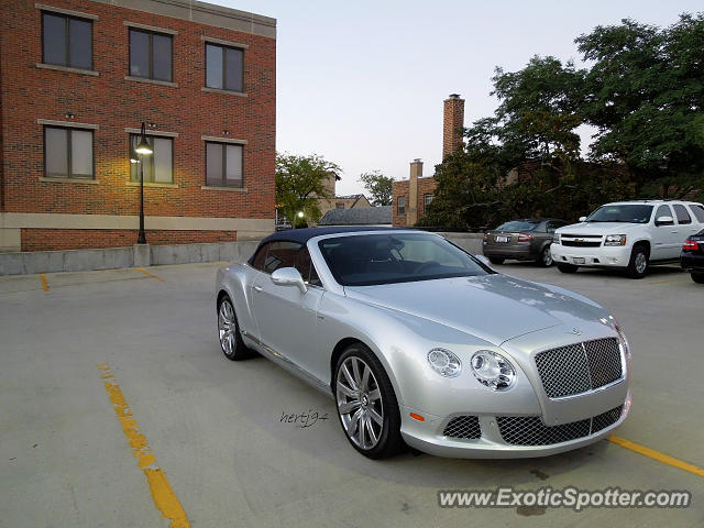 Bentley Continental spotted in Lake Forest, Illinois