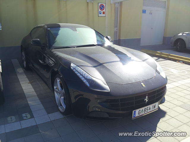 Ferrari FF spotted in Imperia, Italy