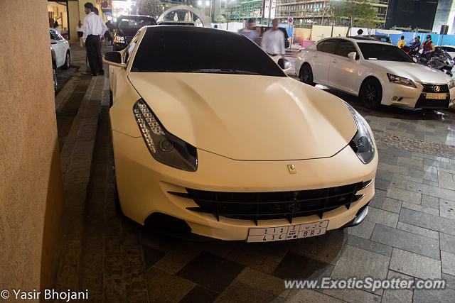 Ferrari FF spotted in Dubai, United Arab Emirates