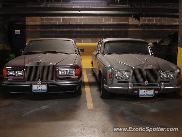 Rolls Royce Silver Spur spotted in Chicago, Illinois